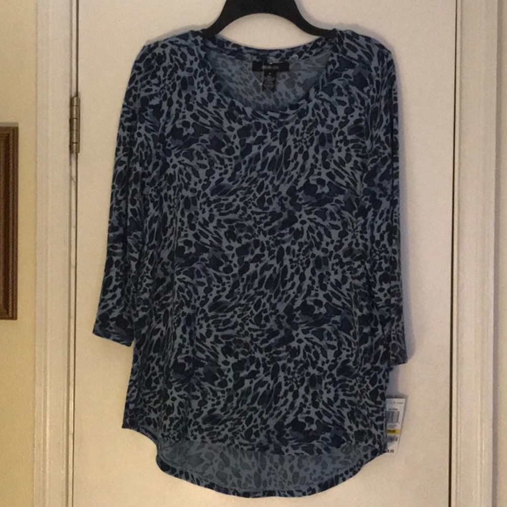 NWT STYLE&CO MED TOP BLUES
